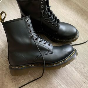 Like New Dr. Martens Black Leather Boots Size 7